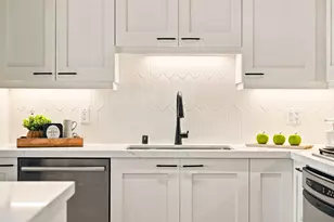 700 W Harbor Dr, San Diego, CA 92101 - Photo 13