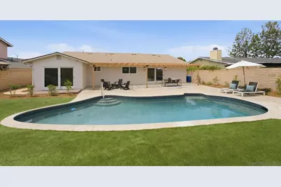  3610 Trieste Drive, Carlsbad, CA 92010 - Photo 3