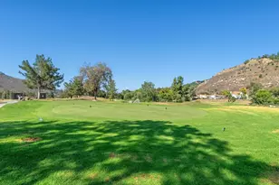 3393 Holly Oak Ln, Escondido, CA 92027 - Photo 19