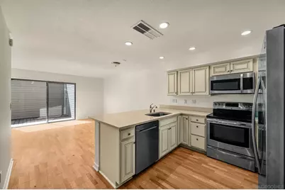  9260 Towne Centre #26, San Diego, CA 92121 - Photo 5