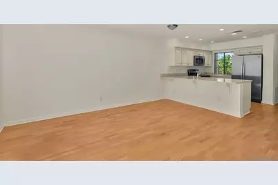  9260 Towne Centre #26, San Diego, CA 92121 - Photo 7