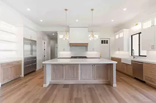 575 Twin Country Ln, Fallbrook, CA 92028 - Photo 1