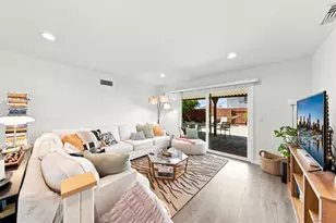 7434 Ashford Pl, San Diego, CA 92111 - Photo 15