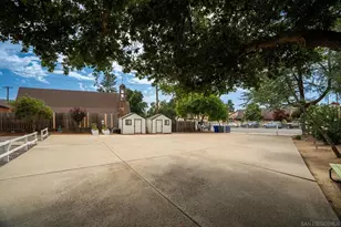 2233-35 W Victoria, Alpine, CA 91901 - Photo 45