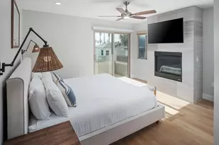 851-53 Sapphire, San Diego, CA 92109 - Photo 11