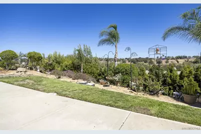  1221 Palomares Ct., Fallbrook, CA 92028 - Photo 13