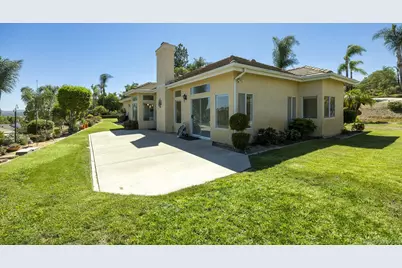  1221 Palomares Ct., Fallbrook, CA 92028 - Photo 17