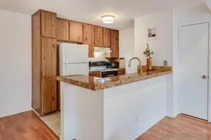9209 Village Glen Dr, San Diego, CA 92123 - Photo 5
