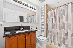 475 Redwood St, San Diego, CA 92103 - Photo 17
