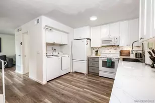10029 Santana Ranch Ln, Santee, CA 92071 - Photo 7