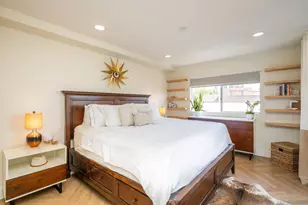727 Sapphire St, San Diego, CA 92109 - Photo 21