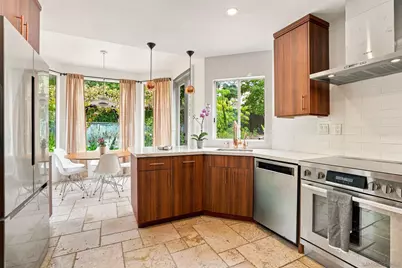  5849 Caminito Del Estio, La Jolla, CA 92037 - Photo 5