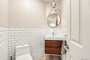 5849 Caminito Del Estio, La Jolla, CA 92037 - Photo 11