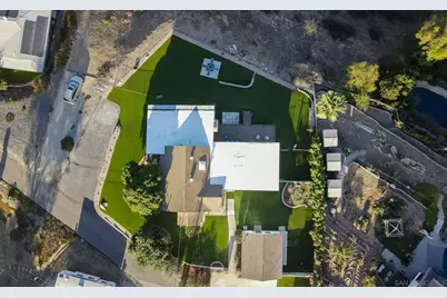  9465 Emerald Grove Ave, Lakeside, CA 92040 - Photo 11