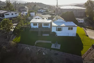 9465 Emerald Grove Ave, Lakeside, CA 92040 - Photo 13
