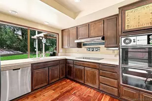 10266 Vista Valle Ct, San Diego, CA 92131 - Photo 11
