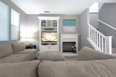  10547 Hollingsworth Way, San Diego, CA 92127 - Photo 5