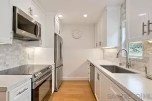 1174 Locust St, San Diego, CA 92106 - Photo 3
