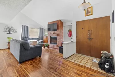  10430 Crosscreek Ter, San Diego, CA 92131 - Photo 5