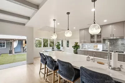  531 J Avenue, Coronado, CA 92118 - Photo 17