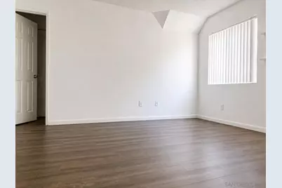  7405 Charmant Dr #1915, San Diego, CA 92122 - Photo 5