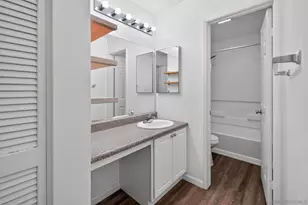 7405 Charmant Dr, San Diego, CA 92122 - Photo 13