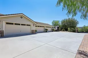26379 Engelmann, Valley Center, CA 92082 - Photo 9