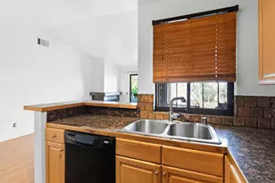 2425 Cranston Dr, Escondido, CA 92025 - Photo 15