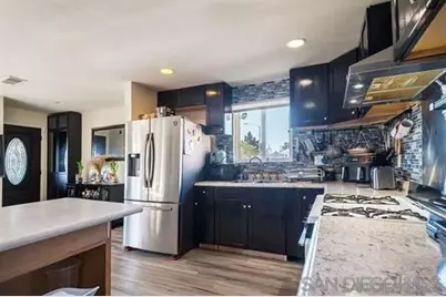  4788 Auburn Dr, San Diego, CA 92105 - Photo 17