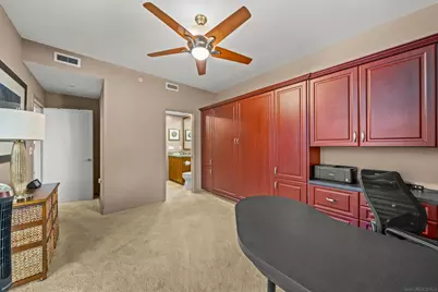  700 W Harbor Drive #805, San Diego, CA 92101 - Photo 31