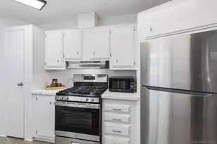 243 Havenview Ln, Oceanside, CA 92056 - Photo 19