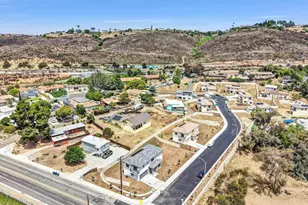 3915 Rojo Tierra Rd, La Mesa, CA 91941 - Photo 33