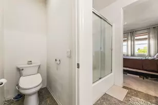 545 N Chardonnay Dr, Covina, CA 91723 - Photo 33