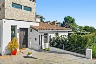 5435 Parkview Dr, La Jolla, CA 92037 - Photo 3