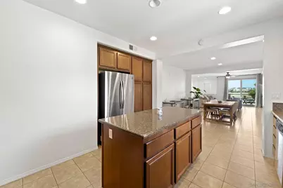  2205 Andalusia Lane #6, Chula Vista, CA 91915 - Photo 15