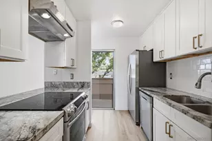 3262 Ashford St, San Diego, CA 92111 - Photo 9