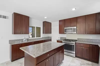  860 Magarian Rd, Fallbrook, CA 92028 - Photo 7