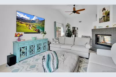  5521 Daybreak Ct, Oceanside, CA 92057 - Photo 7