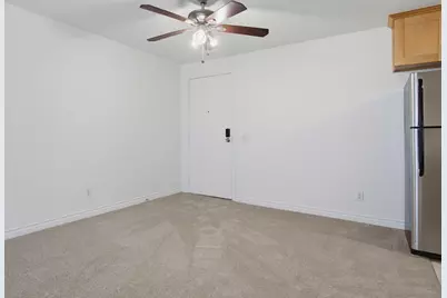  8332 Regents Rd #E, San Diego, CA 92122 - Photo 9