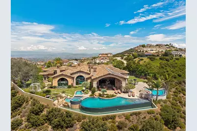  8619 Via Rancho Cielo, Rancho Santa Fe, CA 92067 - Photo 9