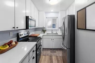  500 E, Coronado, CA 92118 - Photo 15