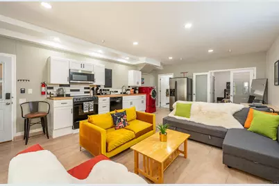  4741 Point Loma Ave, San Diego, CA 92106 - Photo 11