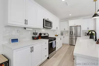  709 Merit Dr, San Marcos, CA 92078 - Photo 9