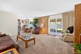 4621 Chateau Dr, San Diego, CA 92117 - Photo 11