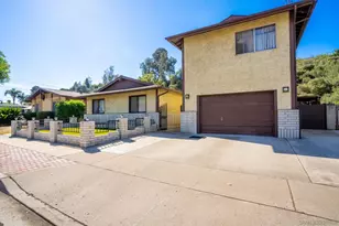 4621 Chateau Dr, San Diego, CA 92117 - Photo 5