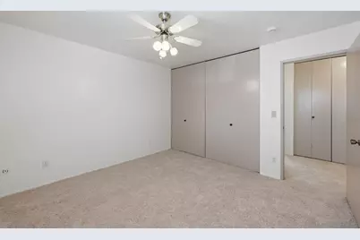  2504 Wanek Road #D, Escondido, CA 92027 - Photo 17