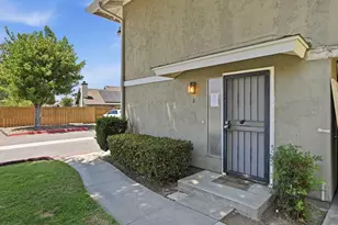 2504 Wanek Rd, Escondido, CA 92027 - Photo 3