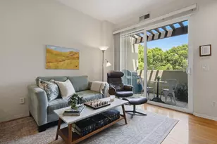 2958 Escala Cir, San Diego, CA 92108 - Photo 3