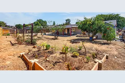  13422 Standish Dr, Poway, CA 92064 - Photo 15