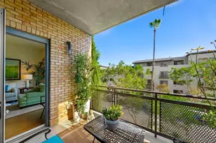 845 Fort Stockton, San Diego, CA 92103 - Photo 19